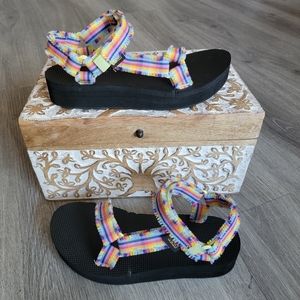 Teva Midform  Fray Sandal